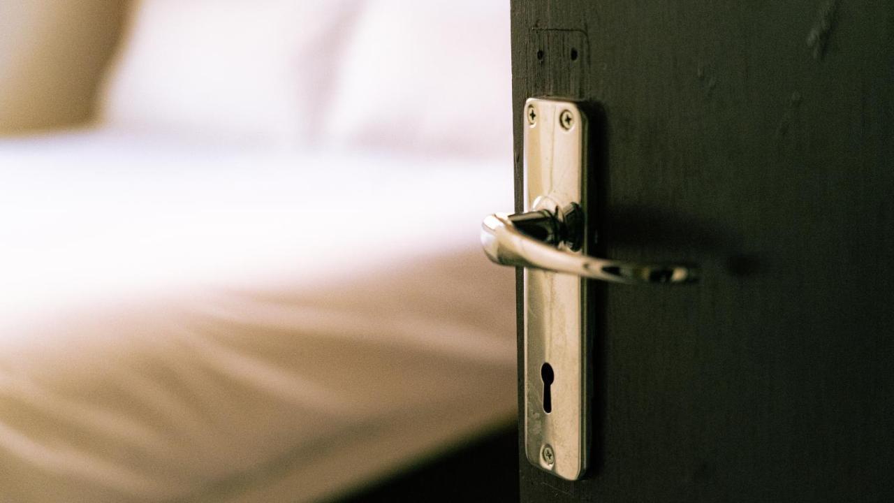Dope Hostel Тайчжун Экстерьер фото