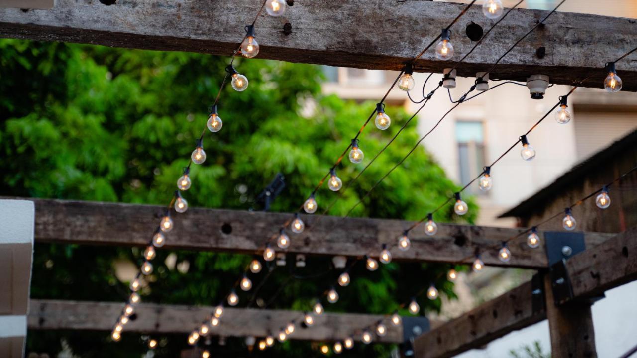 Dope Hostel Тайчжун Экстерьер фото