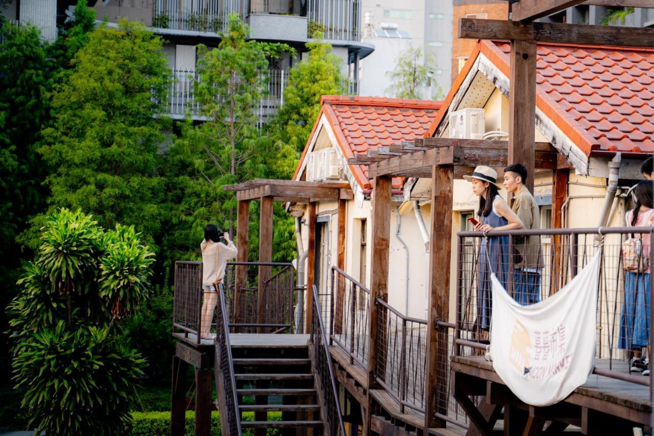Dope Hostel Тайчжун Экстерьер фото