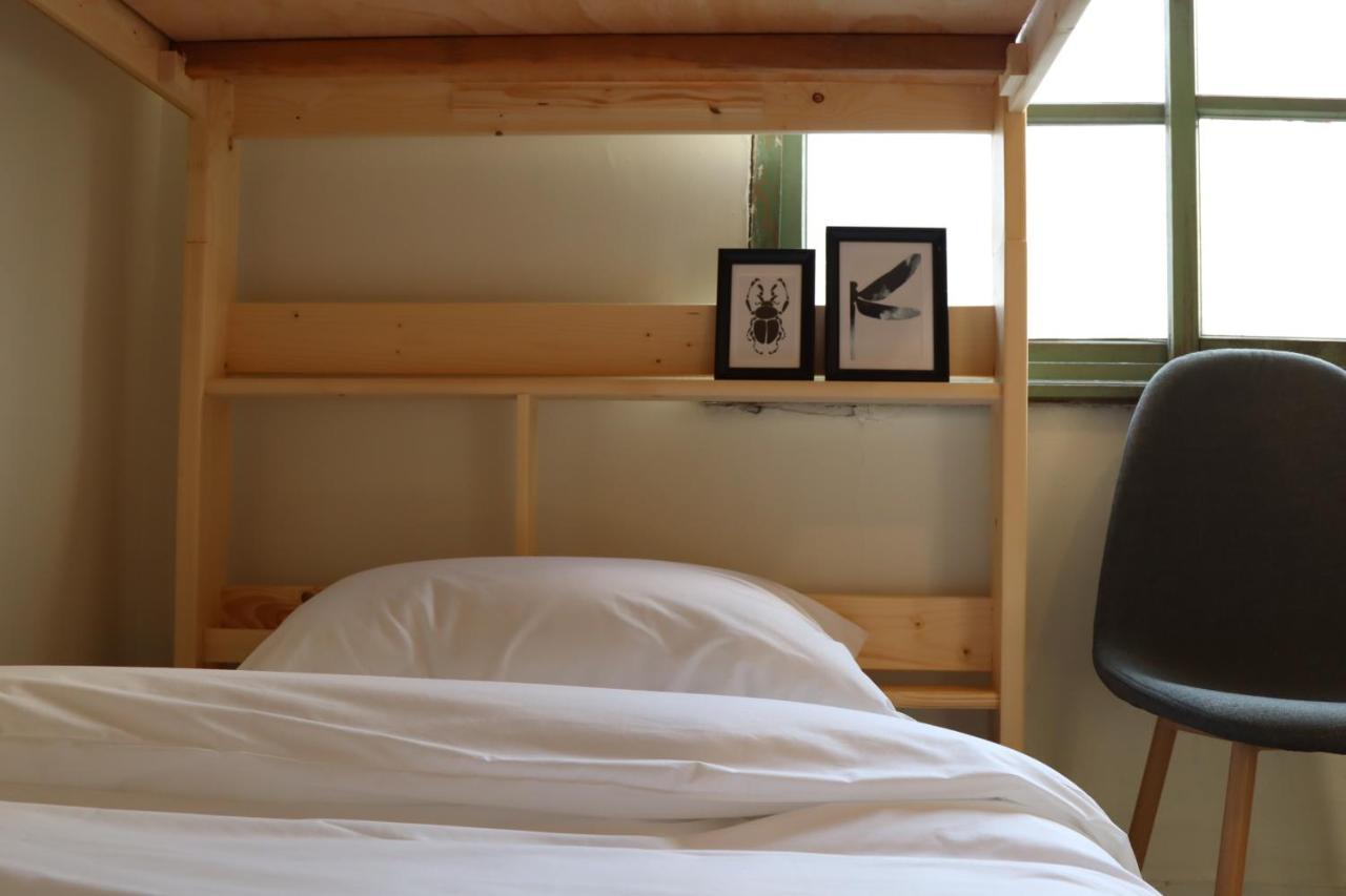 Dope Hostel Тайчжун Экстерьер фото